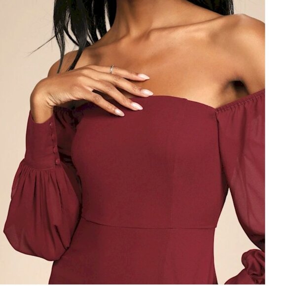 Lulu's Feel Romance Burgundy Off-the-Shoulder Maxi Dress Size Small NWOT - Picture 4 of 6